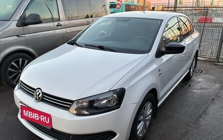 Volkswagen Polo VI (EU Market), 2013 год, 850 000 рублей, 1 фотография