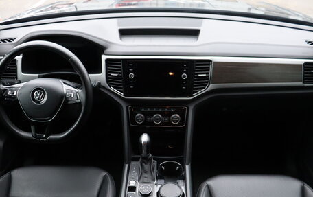 Volkswagen Teramont I, 2018 год, 3 350 000 рублей, 14 фотография