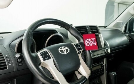 Toyota Land Cruiser Prado 150 рестайлинг 2, 2010 год, 2 240 000 рублей, 5 фотография