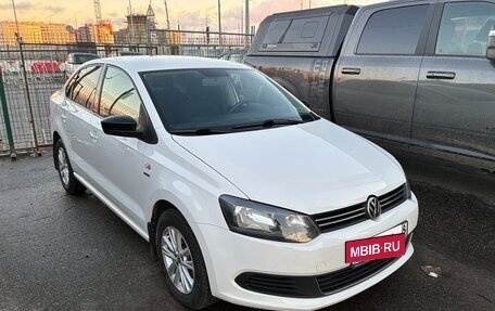 Volkswagen Polo VI (EU Market), 2013 год, 850 000 рублей, 4 фотография