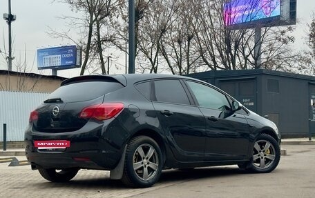 Opel Astra J, 2011 год, 520 000 рублей, 3 фотография