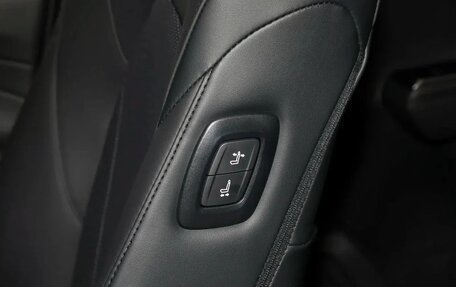 Toyota Highlander, 2025 год, 9 990 000 рублей, 10 фотография