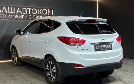 Hyundai ix35 I рестайлинг, 2015 год, 1 400 000 рублей, 6 фотография