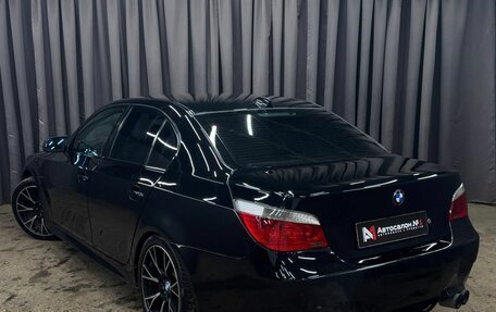 BMW 5 серия, 2004 год, 969 999 рублей, 3 фотография