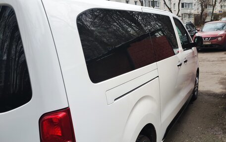 Opel Zafira Life I, 2021 год, 4 100 000 рублей, 4 фотография