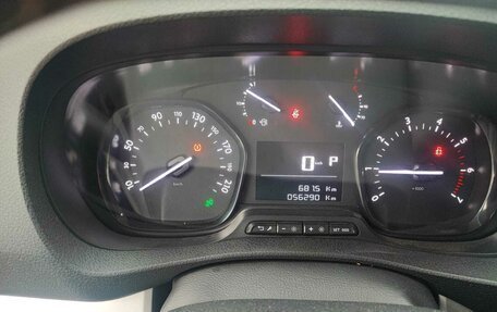 Opel Zafira Life I, 2021 год, 4 100 000 рублей, 5 фотография