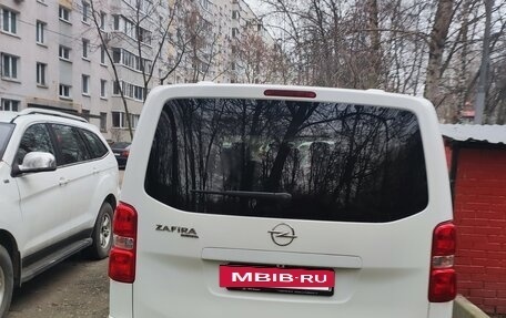 Opel Zafira Life I, 2021 год, 4 100 000 рублей, 2 фотография