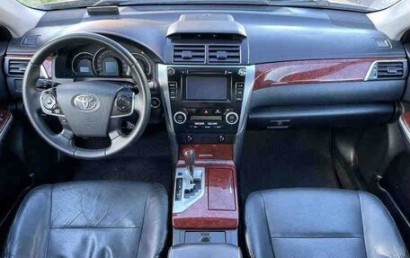 Toyota Camry, 2013 год, 1 650 000 рублей, 14 фотография