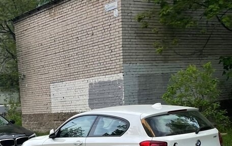 BMW 1 серия, 2013 год, 1 050 000 рублей, 4 фотография