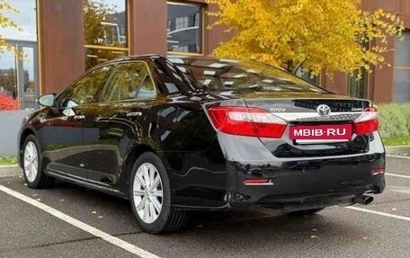 Toyota Camry, 2013 год, 1 650 000 рублей, 10 фотография
