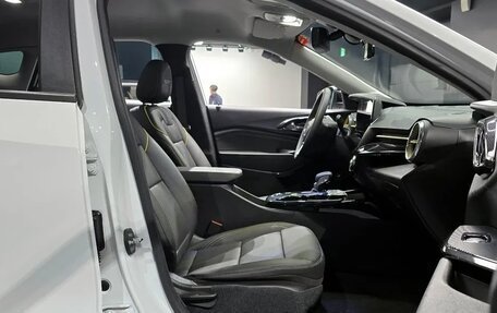 Chevrolet Trax, 2024 год, 2 190 000 рублей, 7 фотография