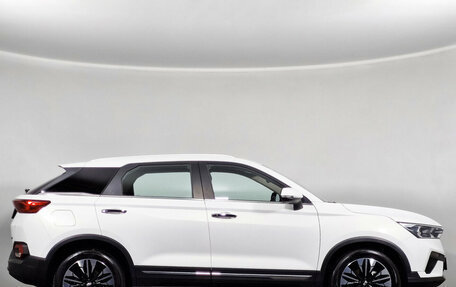 FAW Bestune T77, 2024 год, 2 099 000 рублей, 3 фотография