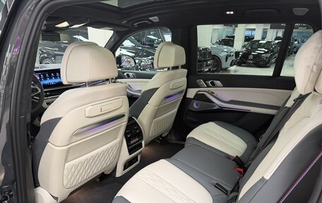 BMW X7, 2025 год, 18 999 000 рублей, 30 фотография