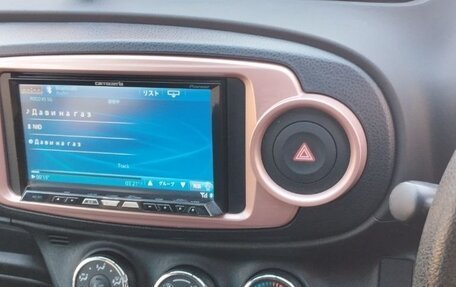 Toyota Vitz, 2012 год, 750 000 рублей, 8 фотография