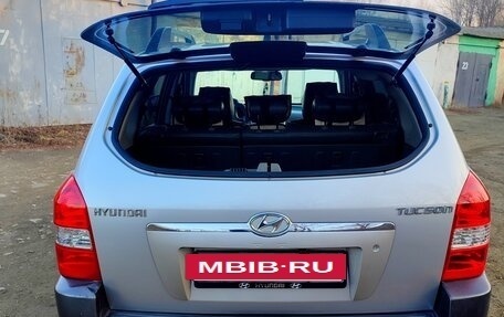 Hyundai Tucson III, 2005 год, 685 000 рублей, 9 фотография