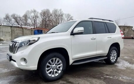 Toyota Land Cruiser Prado 150 рестайлинг 2, 2015 год, 3 600 000 рублей, 7 фотография
