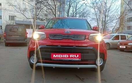 KIA Soul II рестайлинг, 2018 год, 1 700 000 рублей, 3 фотография