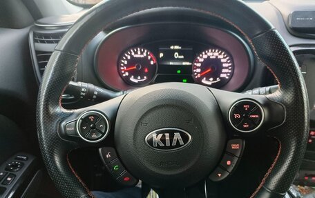KIA Soul II рестайлинг, 2018 год, 1 700 000 рублей, 27 фотография