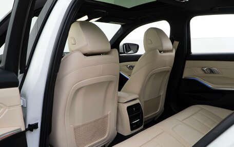 BMW 3 серия, 2019 год, 4 628 888 рублей, 11 фотография