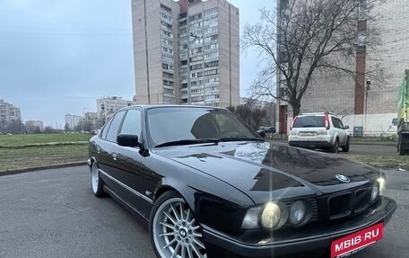 BMW 5 серия, 1995 год, 900 000 рублей, 1 фотография
