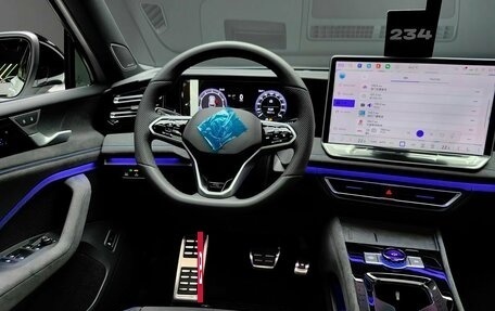 Volkswagen Tiguan, 2025 год, 5 150 000 рублей, 16 фотография