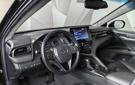 Toyota Camry, 2021 год, 3 155 000 рублей, 15 фотография