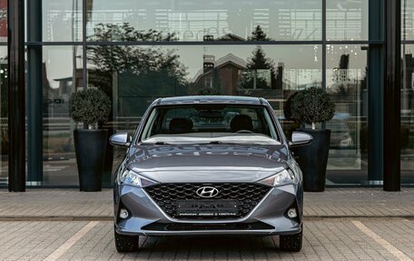 Hyundai Solaris II рестайлинг, 2021 год, 1 255 000 рублей, 2 фотография