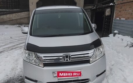 Honda Stepwgn IV, 2010 год, 450 000 рублей, 1 фотография