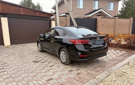 Hyundai Solaris II рестайлинг, 2018 год, 1 190 000 рублей, 3 фотография