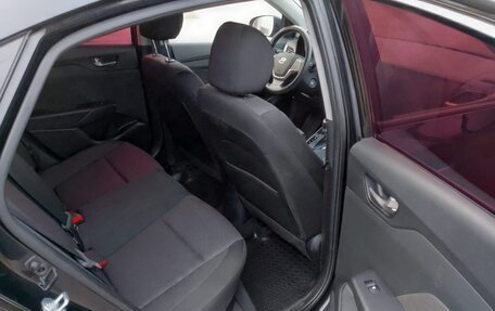 Hyundai Solaris II рестайлинг, 2018 год, 1 190 000 рублей, 6 фотография