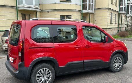 Peugeot Rifter I, 2019 год, 1 745 000 рублей, 4 фотография