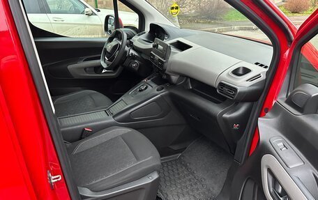 Peugeot Rifter I, 2019 год, 1 745 000 рублей, 8 фотография