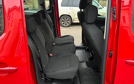 Peugeot Rifter I, 2019 год, 1 745 000 рублей, 11 фотография