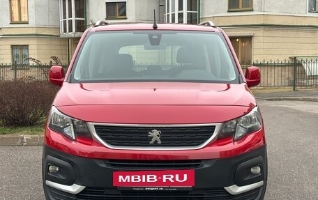 Peugeot Rifter I, 2019 год, 1 745 000 рублей, 10 фотография