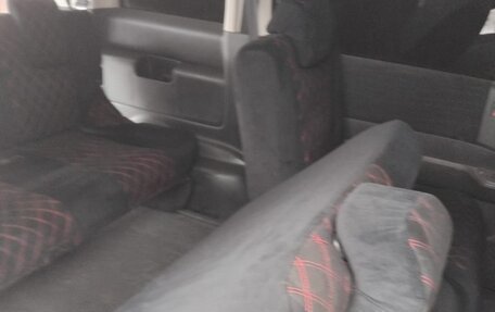 Honda Stepwgn IV, 2010 год, 450 000 рублей, 14 фотография