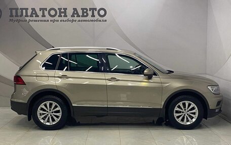 Volkswagen Tiguan II, 2018 год, 2 250 000 рублей, 4 фотография