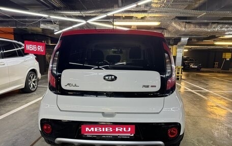 KIA Soul II рестайлинг, 2017 год, 1 500 000 рублей, 15 фотография