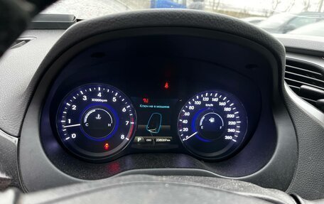 Hyundai Grandeur, 2012 год, 1 040 000 рублей, 14 фотография