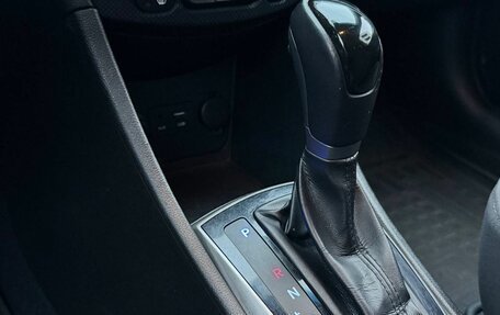 Hyundai Solaris II рестайлинг, 2015 год, 1 099 999 рублей, 14 фотография