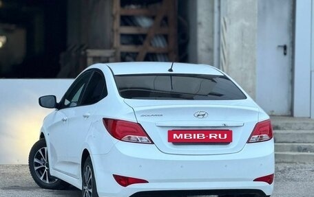 Hyundai Solaris II рестайлинг, 2015 год, 1 099 999 рублей, 6 фотография