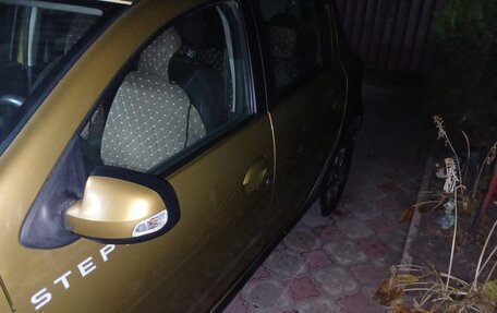 Renault Sandero II рестайлинг, 2015 год, 1 200 000 рублей, 9 фотография