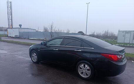 Hyundai Sonata VI, 2011 год, 850 000 рублей, 3 фотография