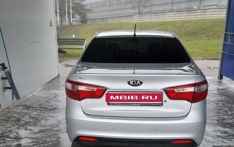 KIA Rio III рестайлинг, 2014 год, 890 000 рублей, 3 фотография