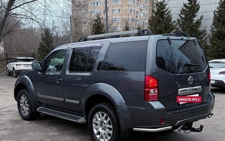 Nissan Pathfinder, 2011 год, 1 800 000 рублей, 5 фотография