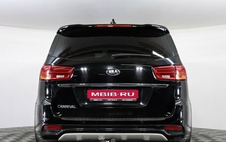 KIA Carnival III, 2020 год, 3 399 000 рублей, 5 фотография