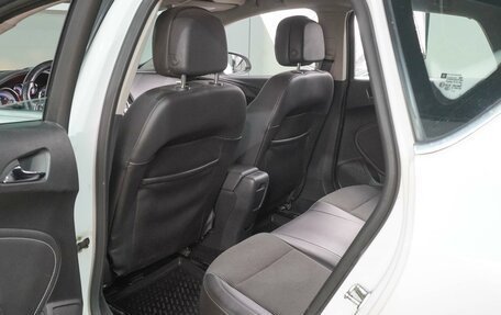 Opel Astra J, 2012 год, 789 000 рублей, 11 фотография