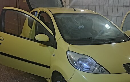 Peugeot 107 I рестайлинг, 2011 год, 445 000 рублей, 2 фотография