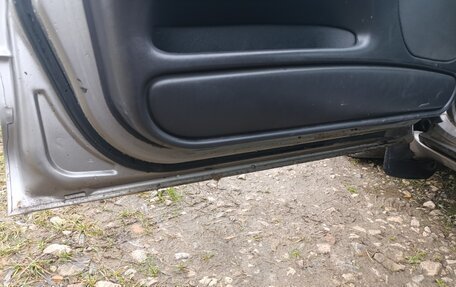 Chrysler Intrepid II, 1998 год, 200 000 рублей, 22 фотография