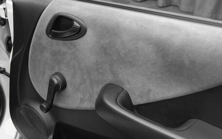 Honda Fit III, 2002 год, 297 000 рублей, 15 фотография