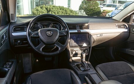 Skoda Superb III рестайлинг, 2013 год, 1 195 000 рублей, 15 фотография